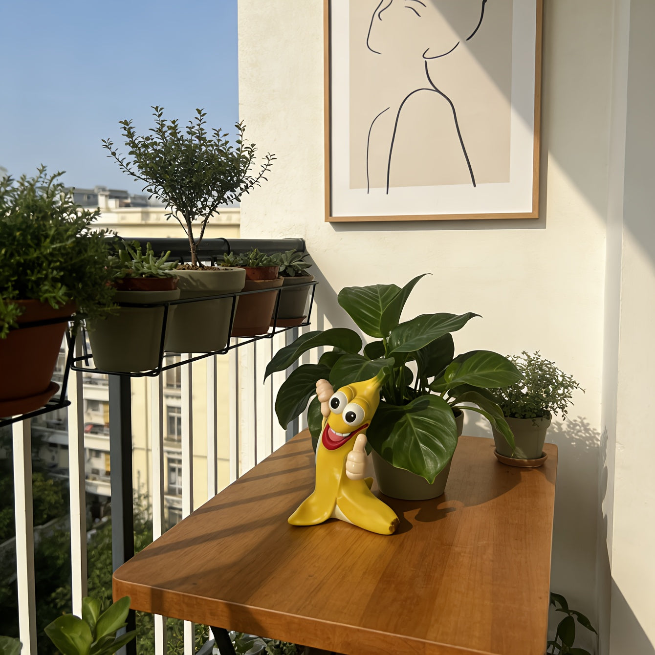 Tnessential Quirky Banana Figurine Made of Resin 3D Decor