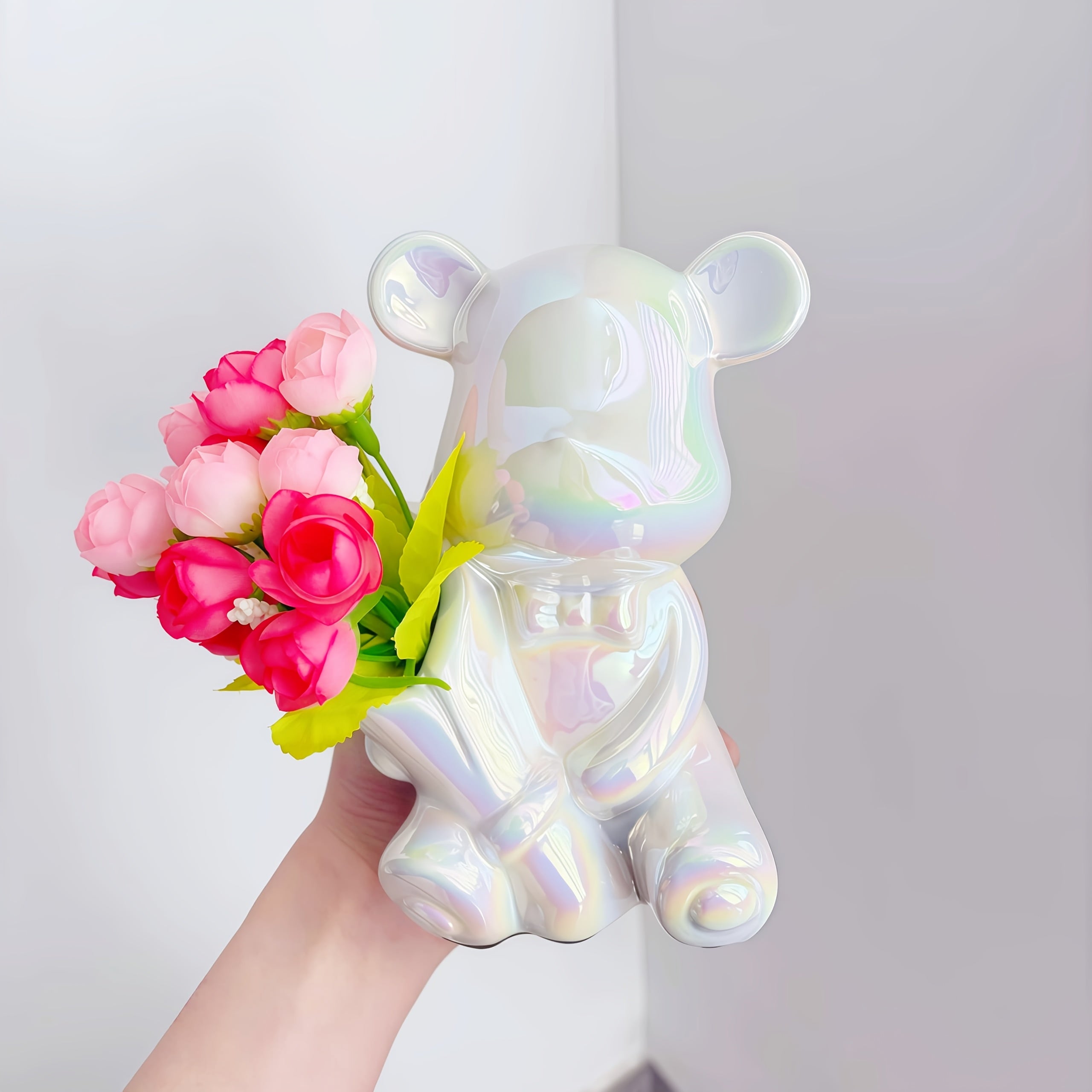 Tnessential Exquisite Bear with Bouquet Valentine's Day 3D Decor