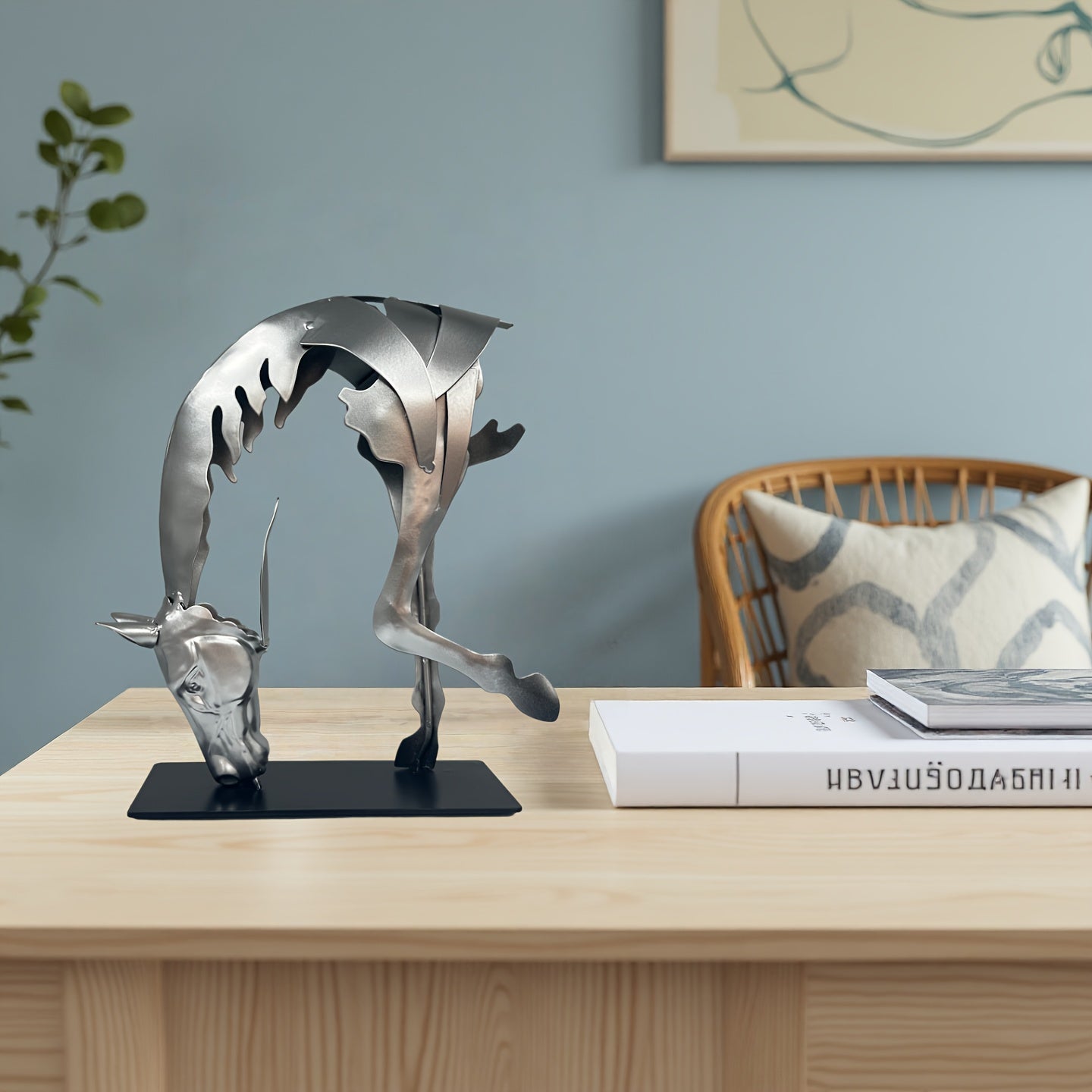 Tnessential Handcrafted Metal Horse Statue 3D Decor