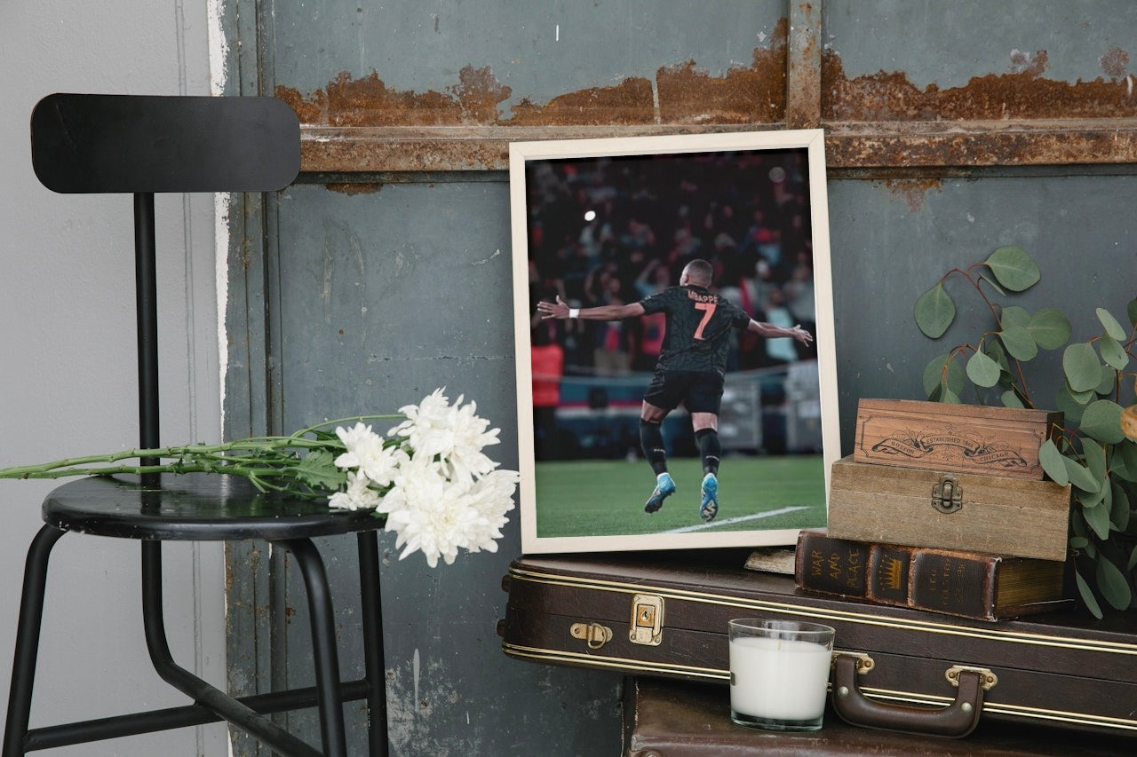 KYLIAN MBAPPE CANVAS POSTER