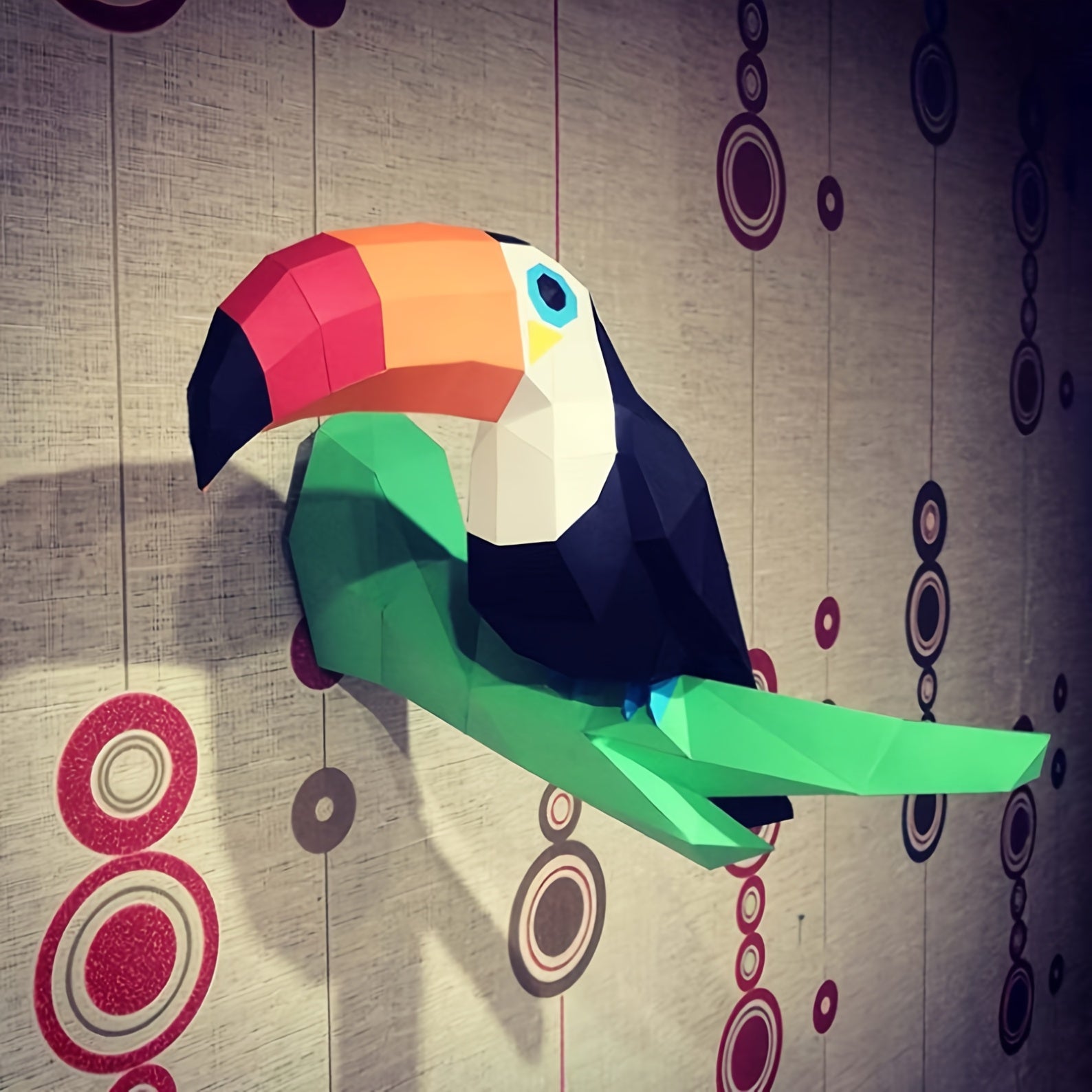 Tnessential Cm Toucan on a Branch Paper Model DIY Craft for Wedding 3D Decor