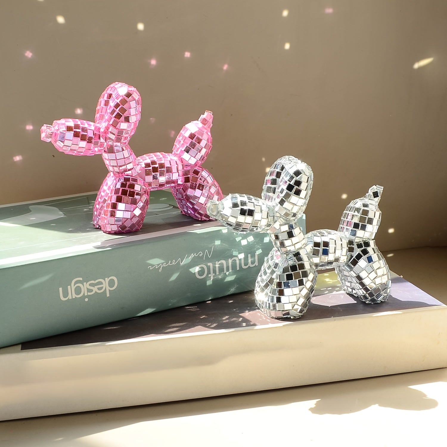 Tnessential Collectible Figurines 3D Decor