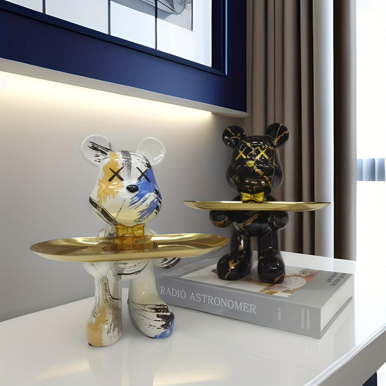 Tnessential Modern Bear-shaped Resin Tray 3D Decor