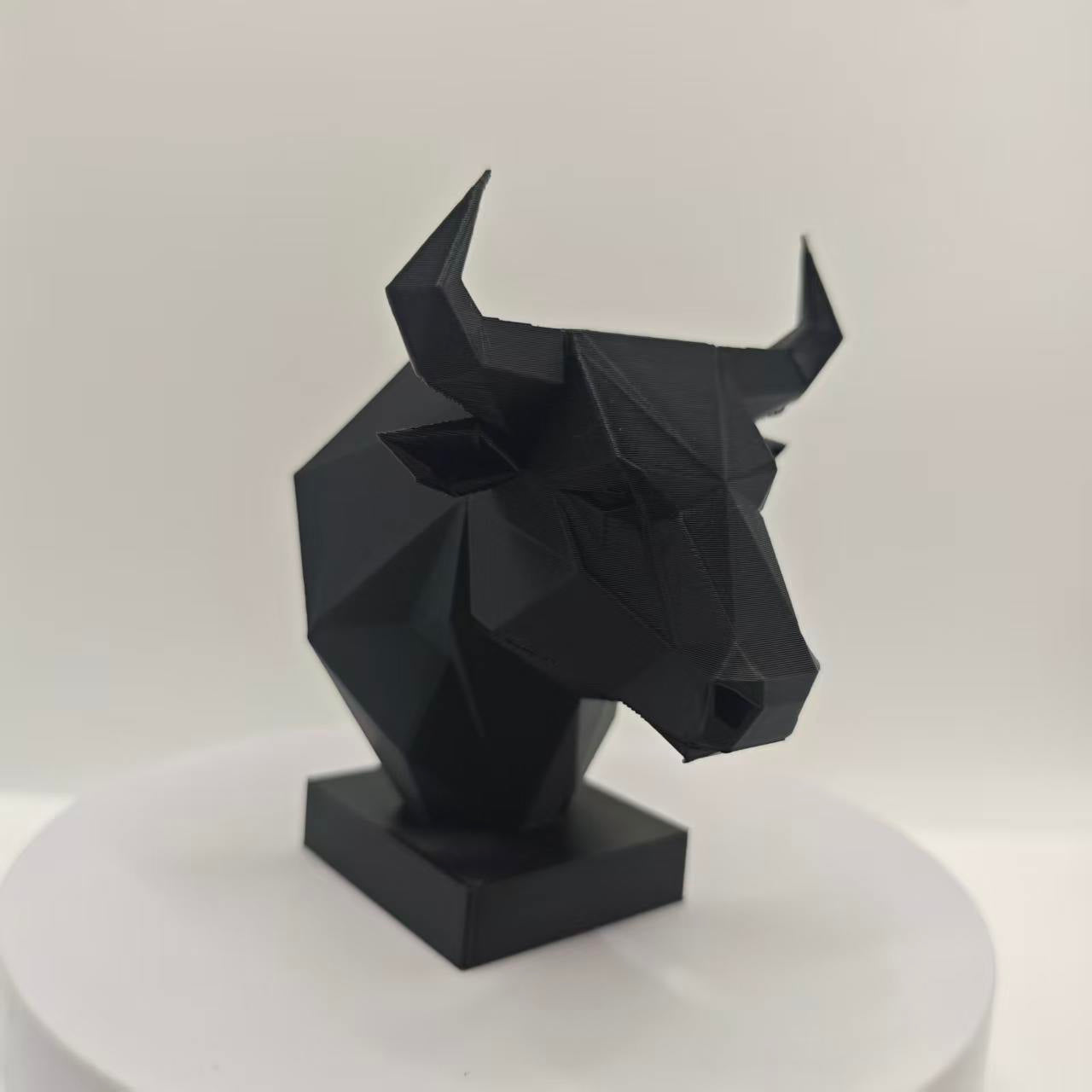 Tnessential Geometric Faceted Bull Head Bust Ornament Low Poly Modern 3D Decor