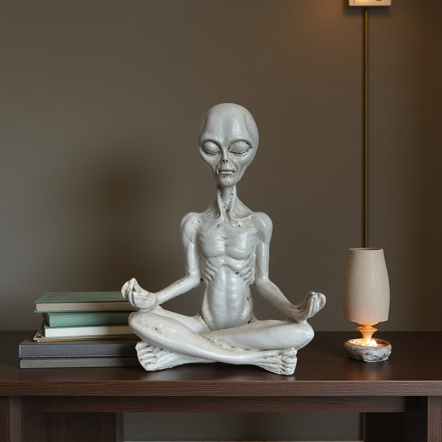 Tnessential New Devil Yoga Alien Resin Statue Halloween Ation for 3D Decor
