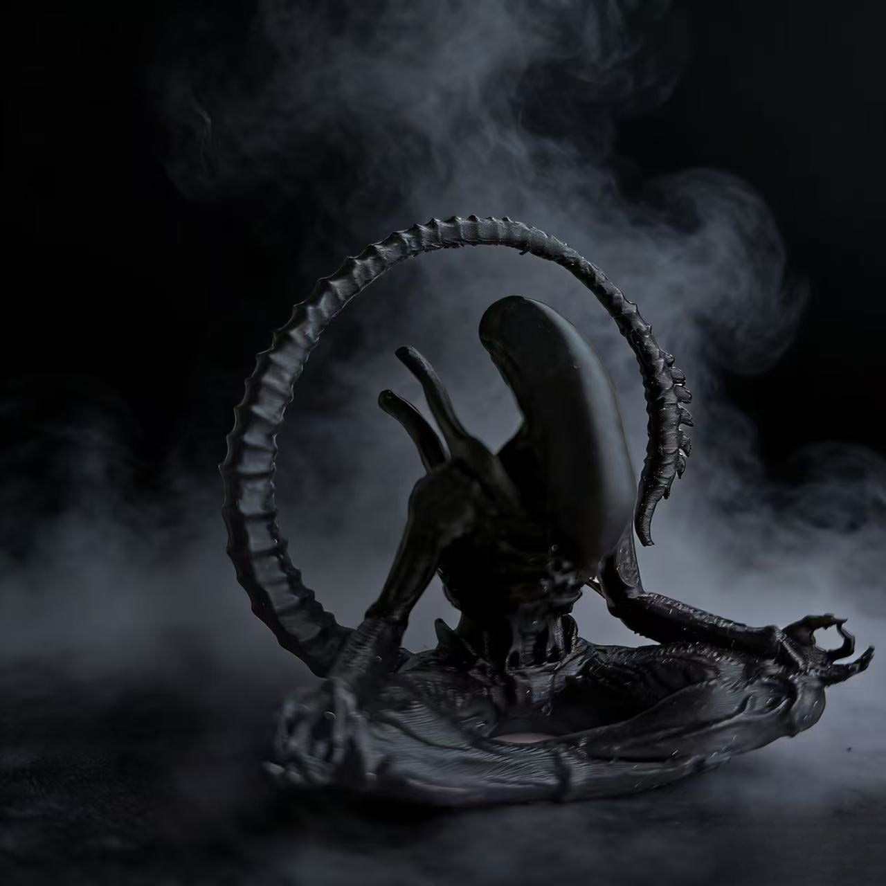 Tnessential Collectible Figurine 3D Decor