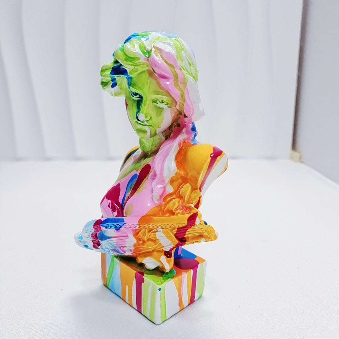 Tnessential 1pc Vibrant Graffiti Muse Statue 3D Decor