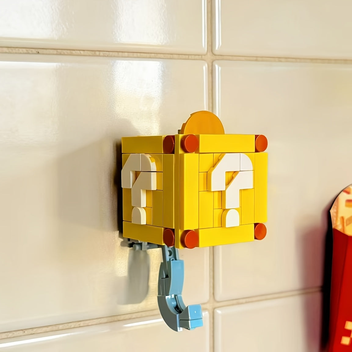 Tnessential Classic Pixel-style Game Question Mark Box Key Hook 3D Decor