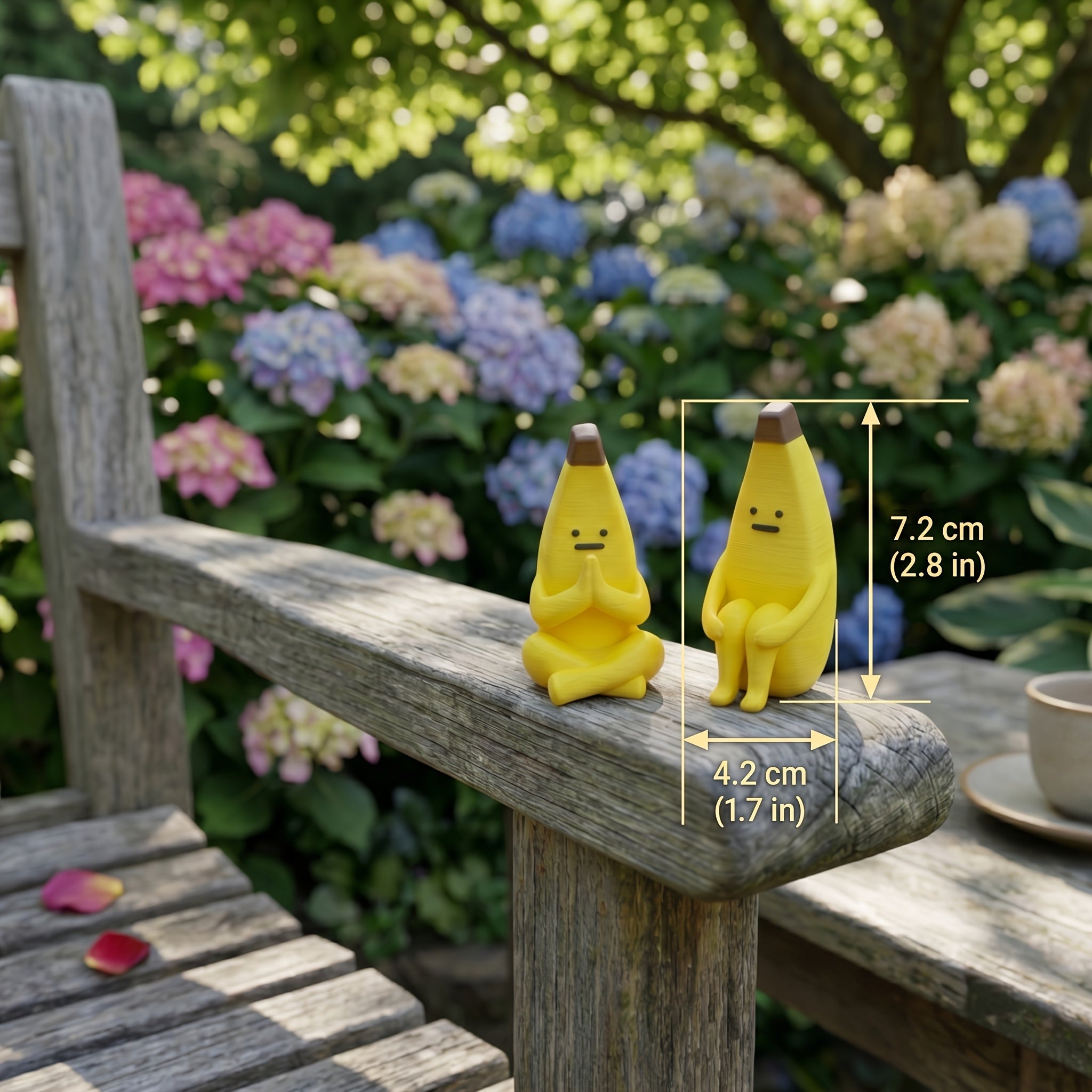 Tnessential Two Banana Statues with Different Designs 3D Decor