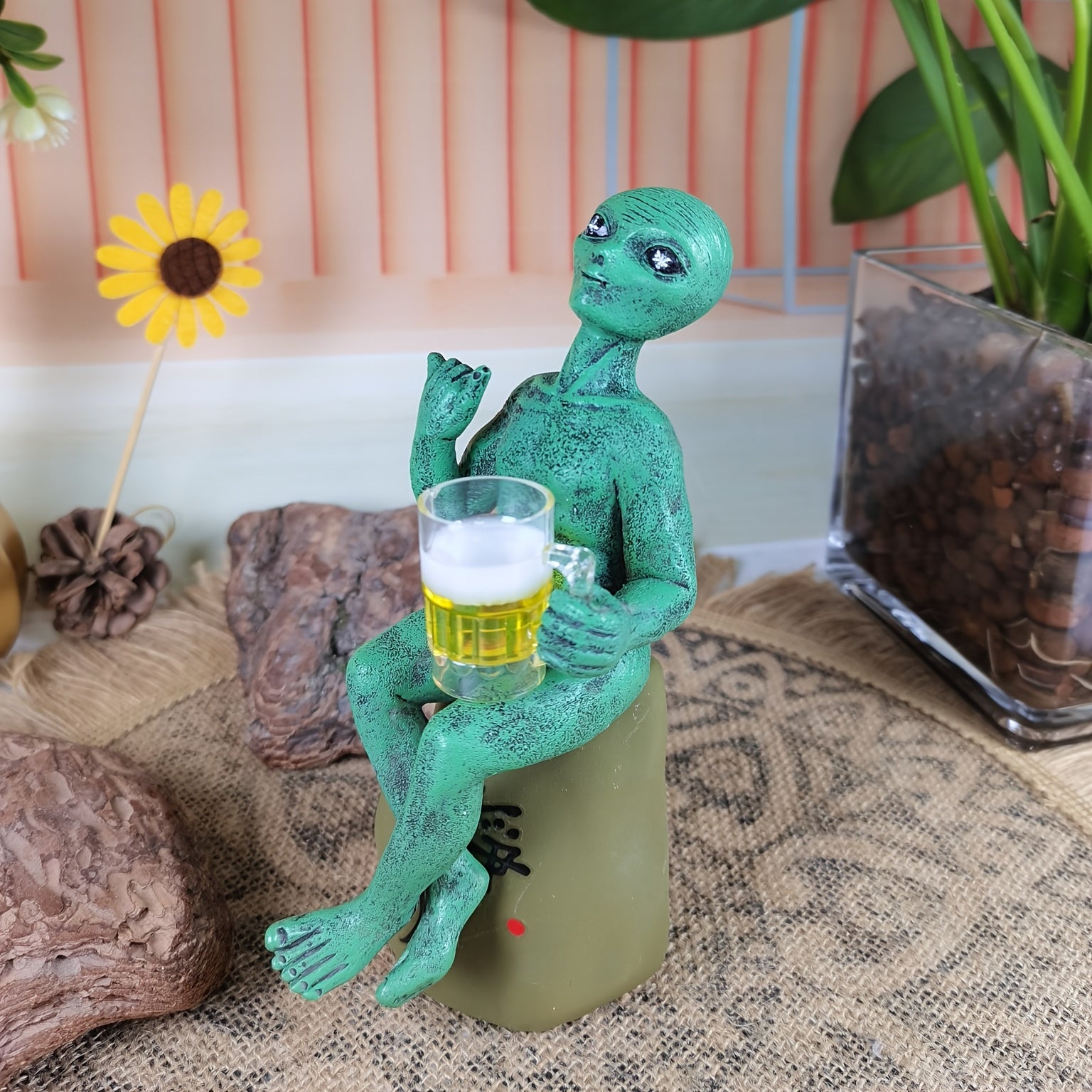 Tnessential Unique Alien Statue 3D Decor