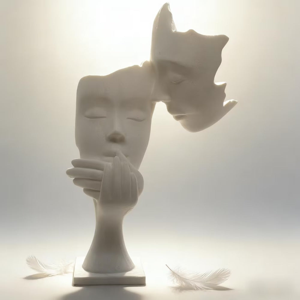 Tnessential Printed Whispering Couple Statue 3D Decor