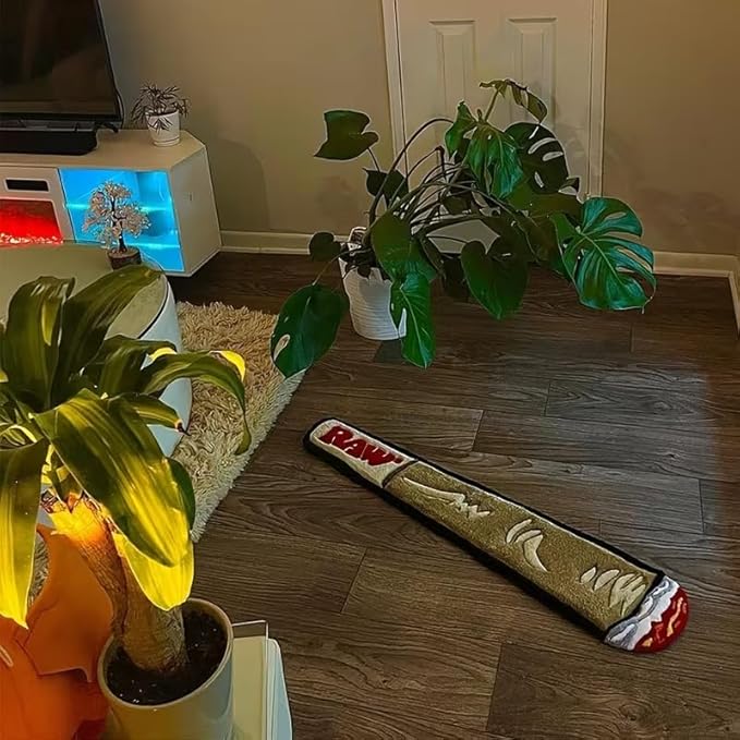 LIT CIGAR RUG