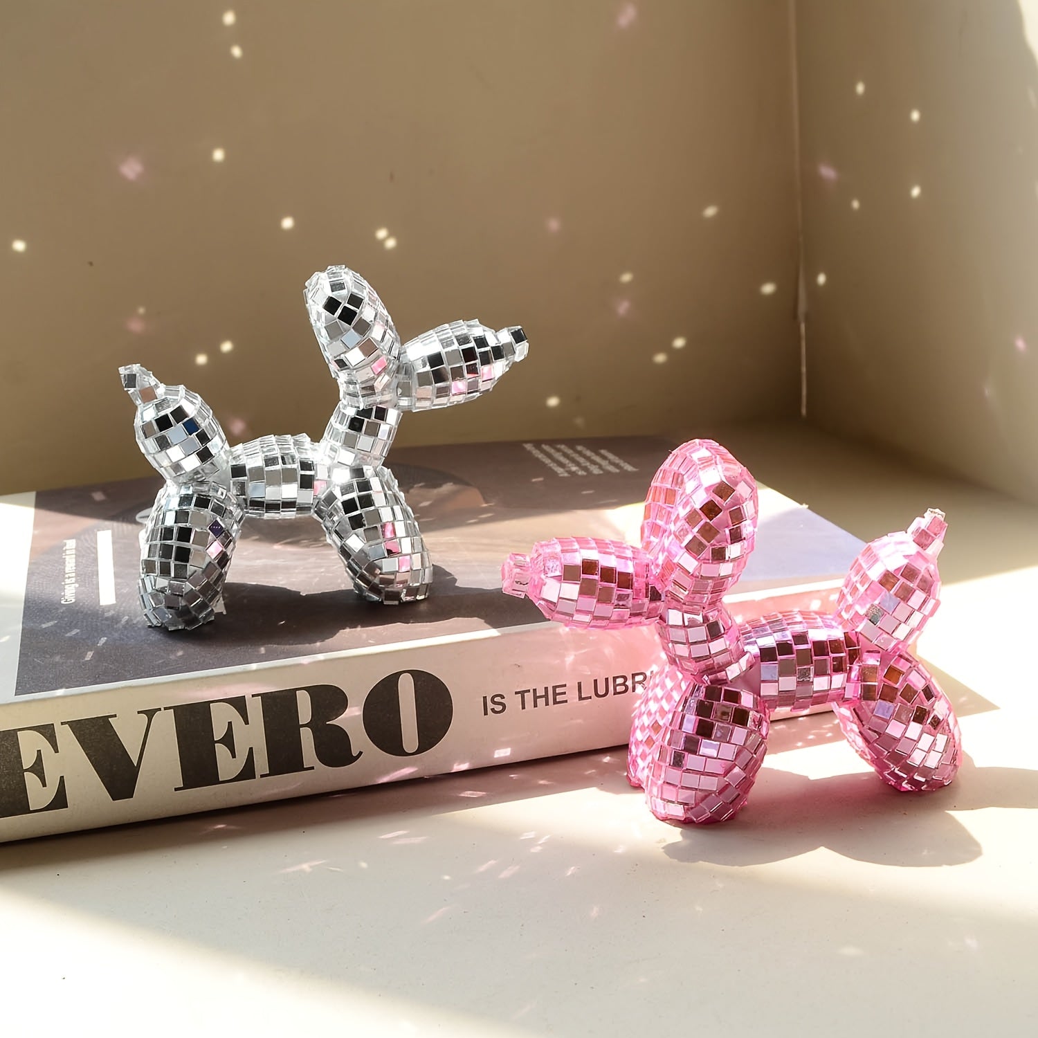 Tnessential Beautiful Ceramic Glass Balloon Dog Figurines 3D Decor