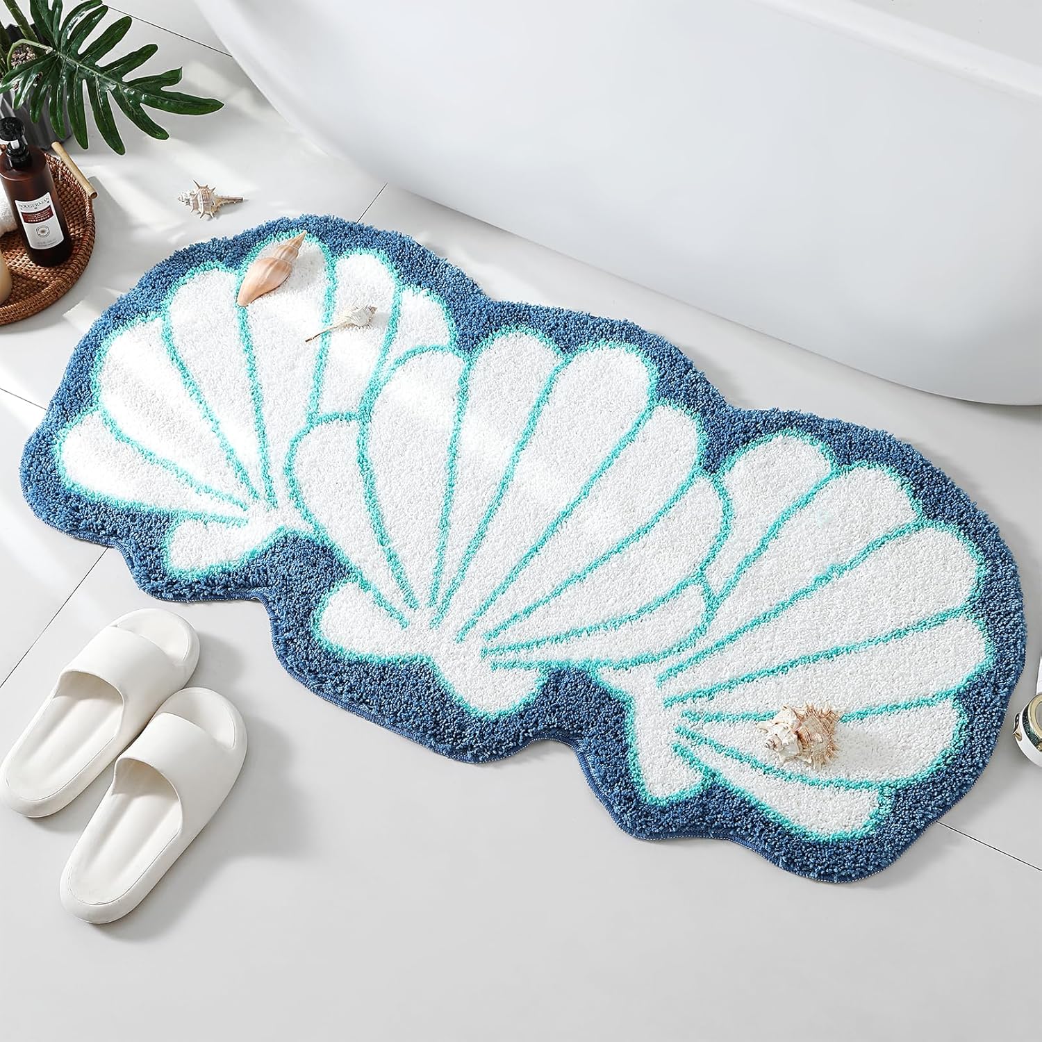 WHITE SHELL 2 RUG