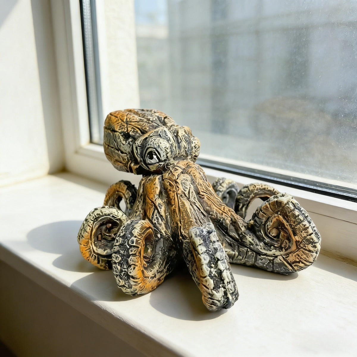Tnessential Handcrafted Rustic Octopus Sculpture Resin Octopus Statue 3D Decor