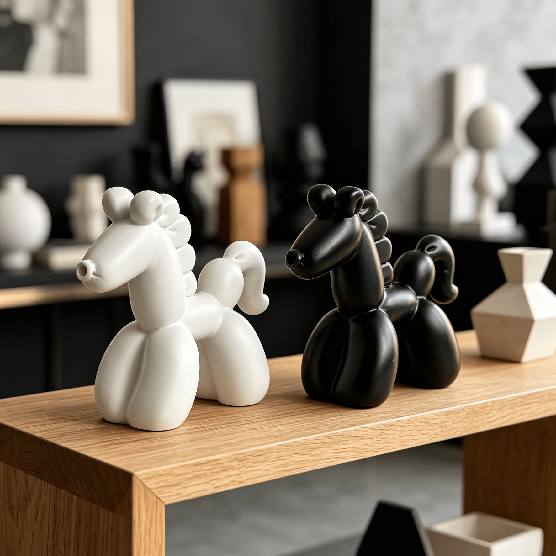 Tnessential Balloon Horse Resin Sculpture for Office 3D Decor