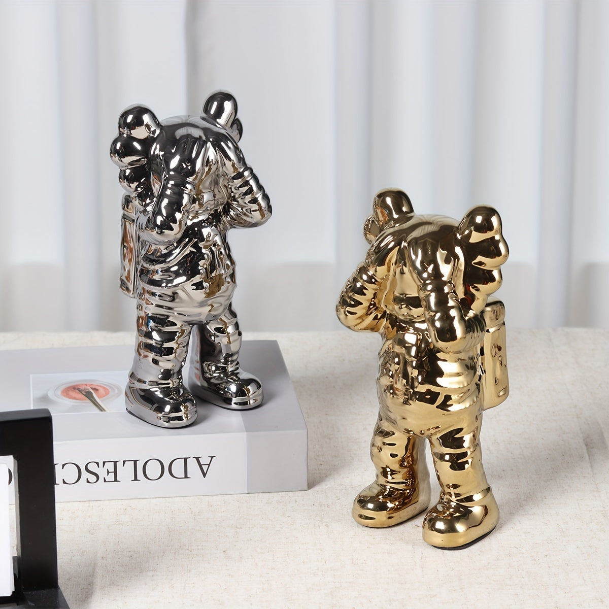 Tnessential Scandinavian-inspired Fashionable and Ceramic Astronaut 3D Decor