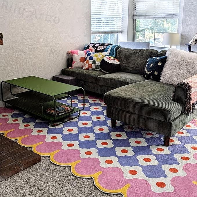 CUTE FLORAL RUG