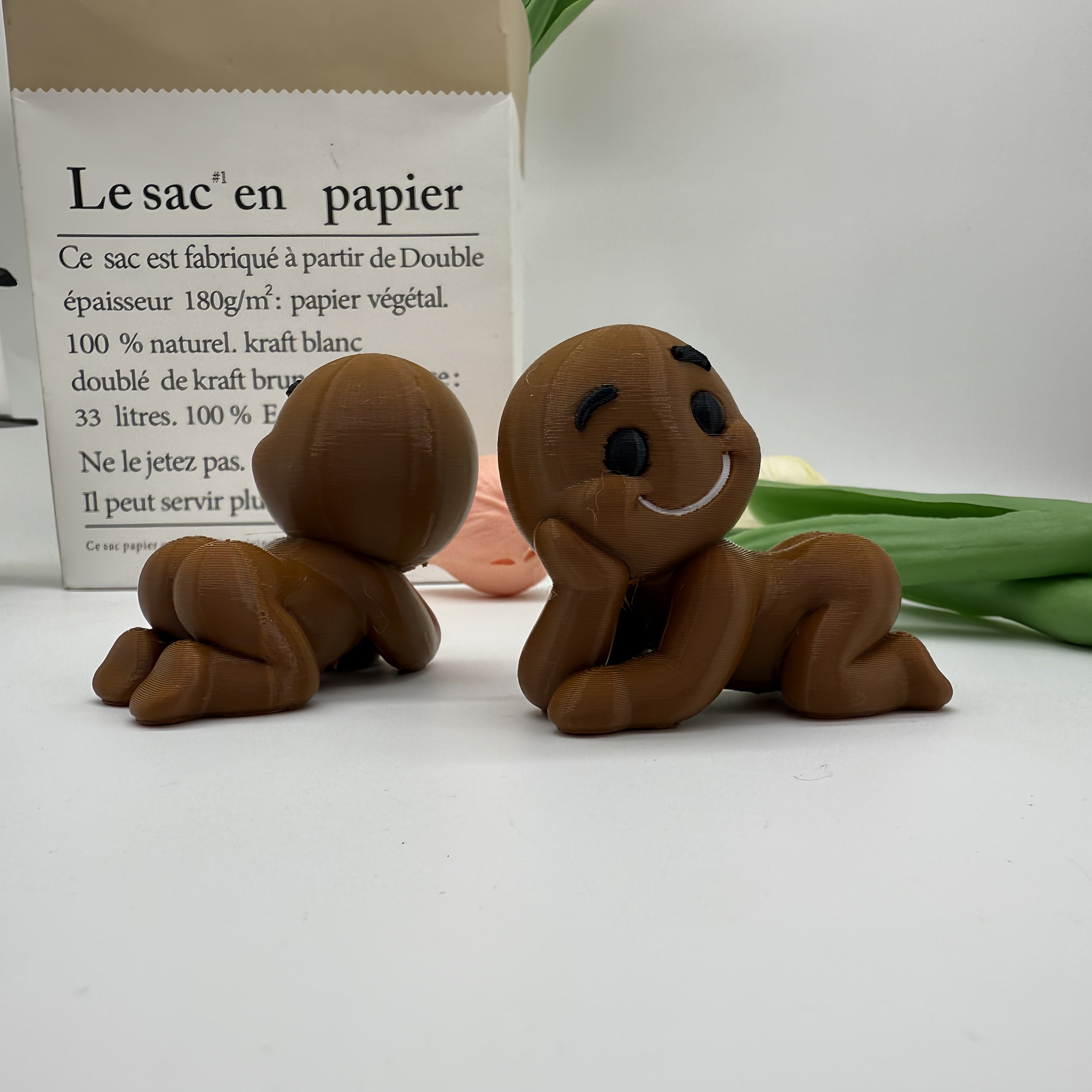 Tnessential Funny and Cute Lying Face Statue Ornament 3D Decor