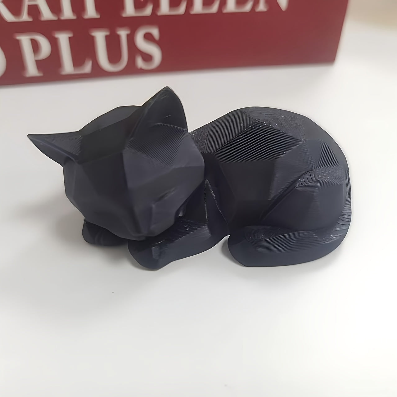 Tnessential Cute Abstract Geometric Sleeping Cat Ornament 3D Decor