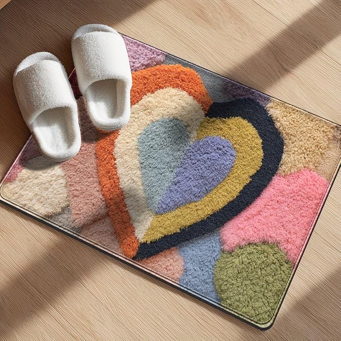 CUTE AESTHETIC HEART SHAPED RUG