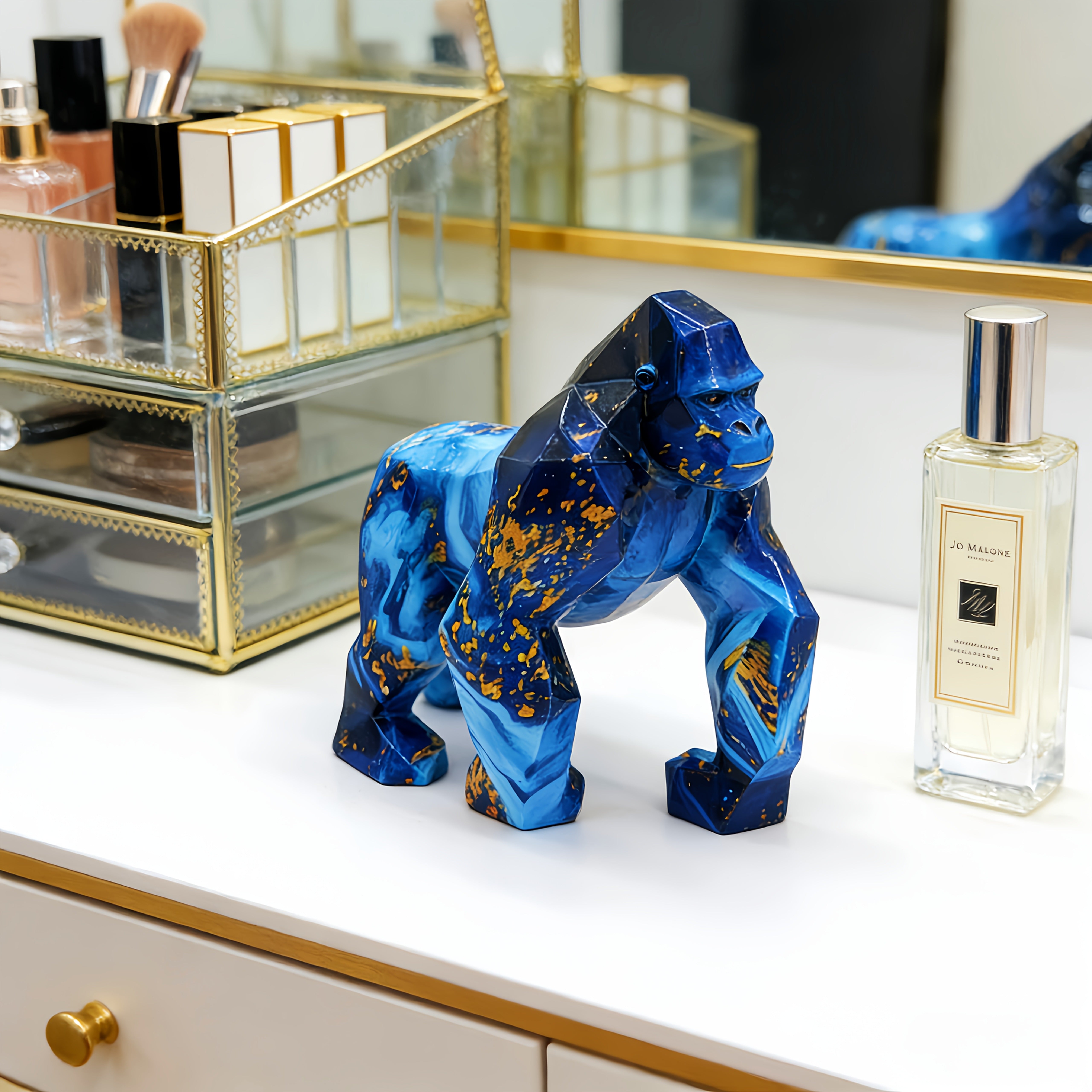 Tnessential Handmade Resin Gorilla Statue Sculpture 3D Decor