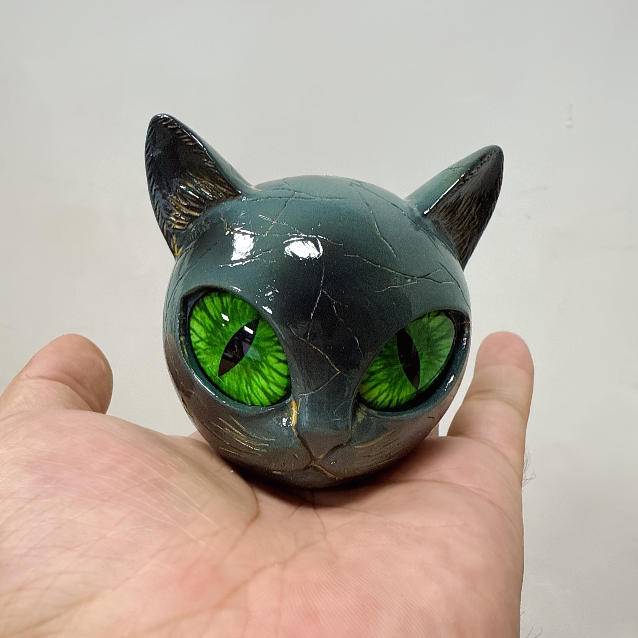 Tnessential Luxury Black Cat Resin 3D Decor