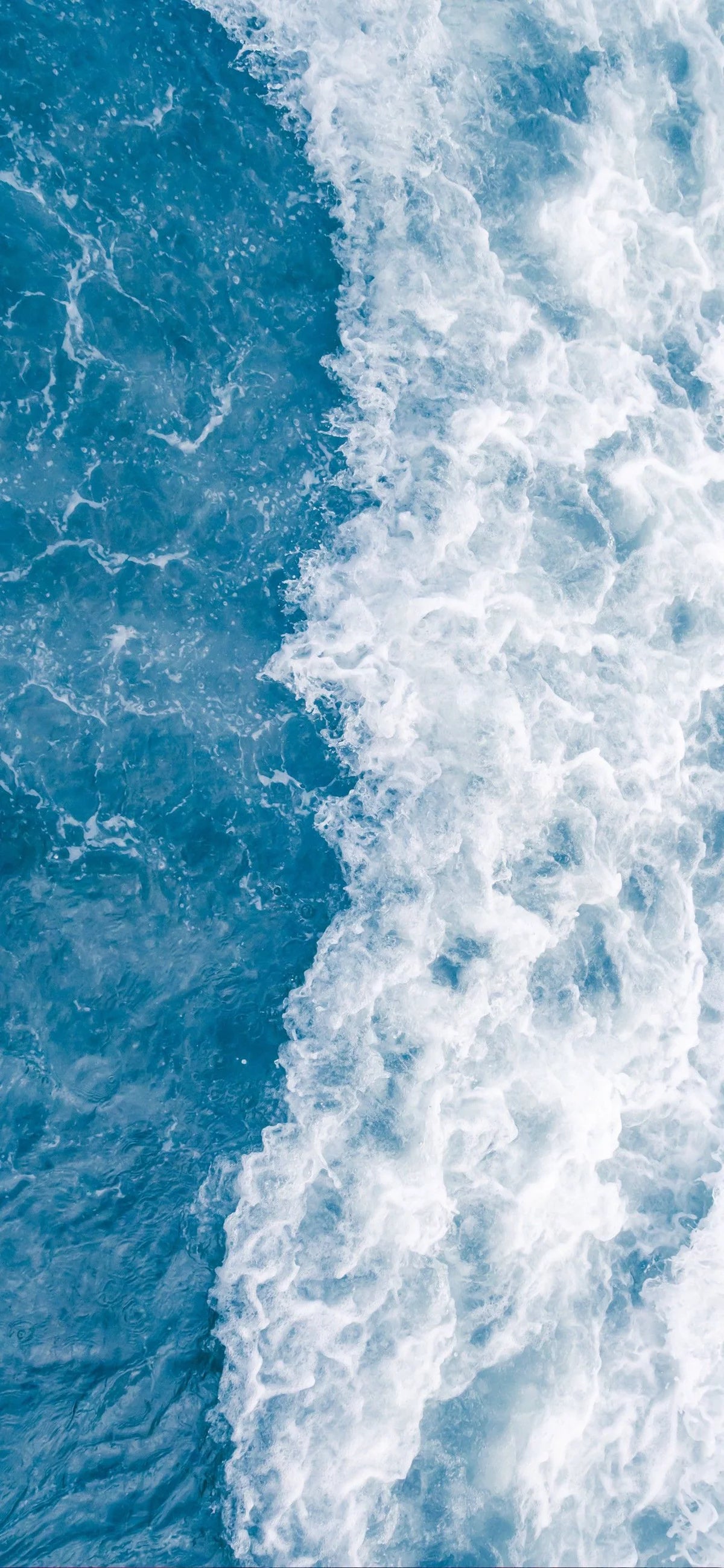 OCEAN FOAM RUSH CANVAS POSTER