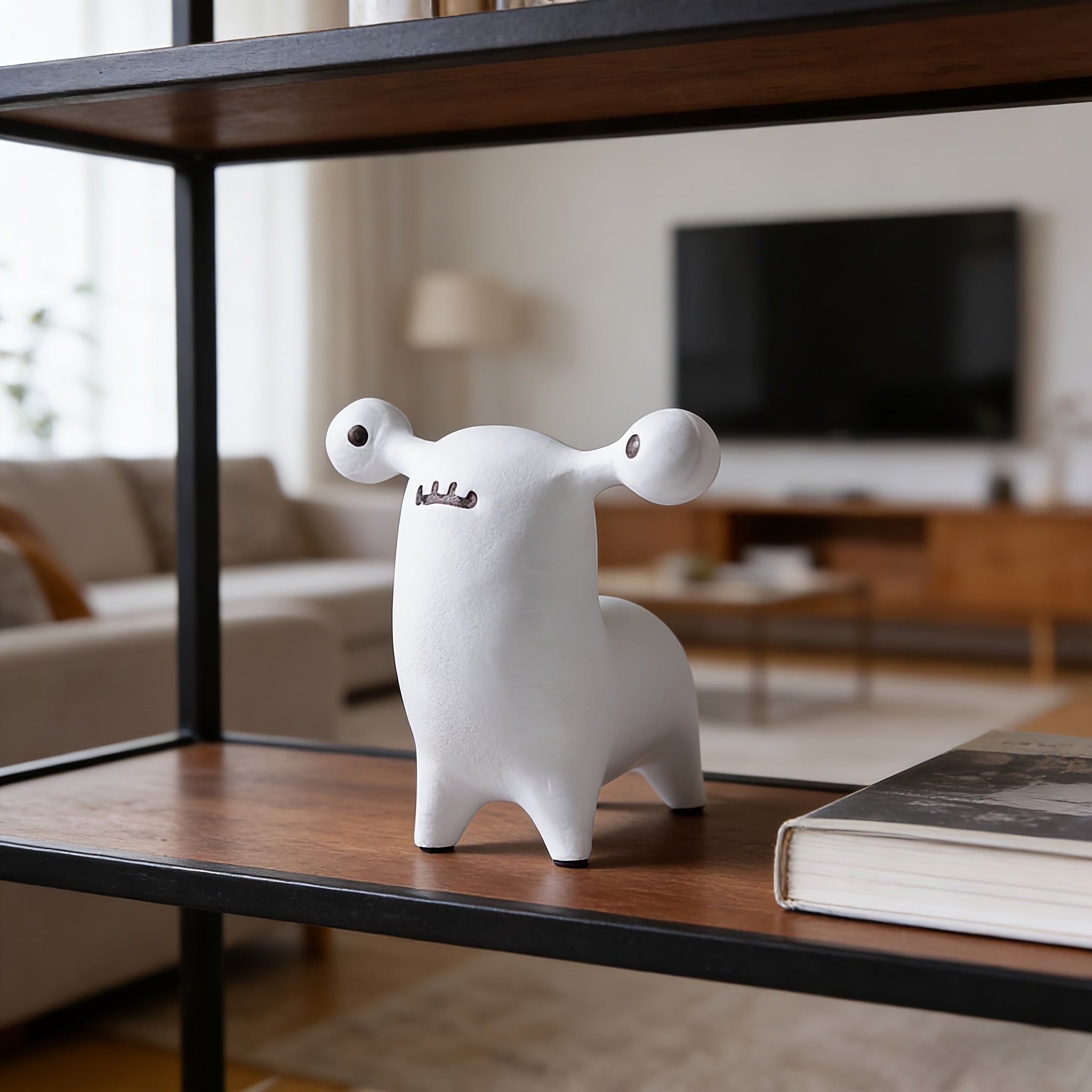 Tnessential Creative Resin Hand Figurine 3D Decor