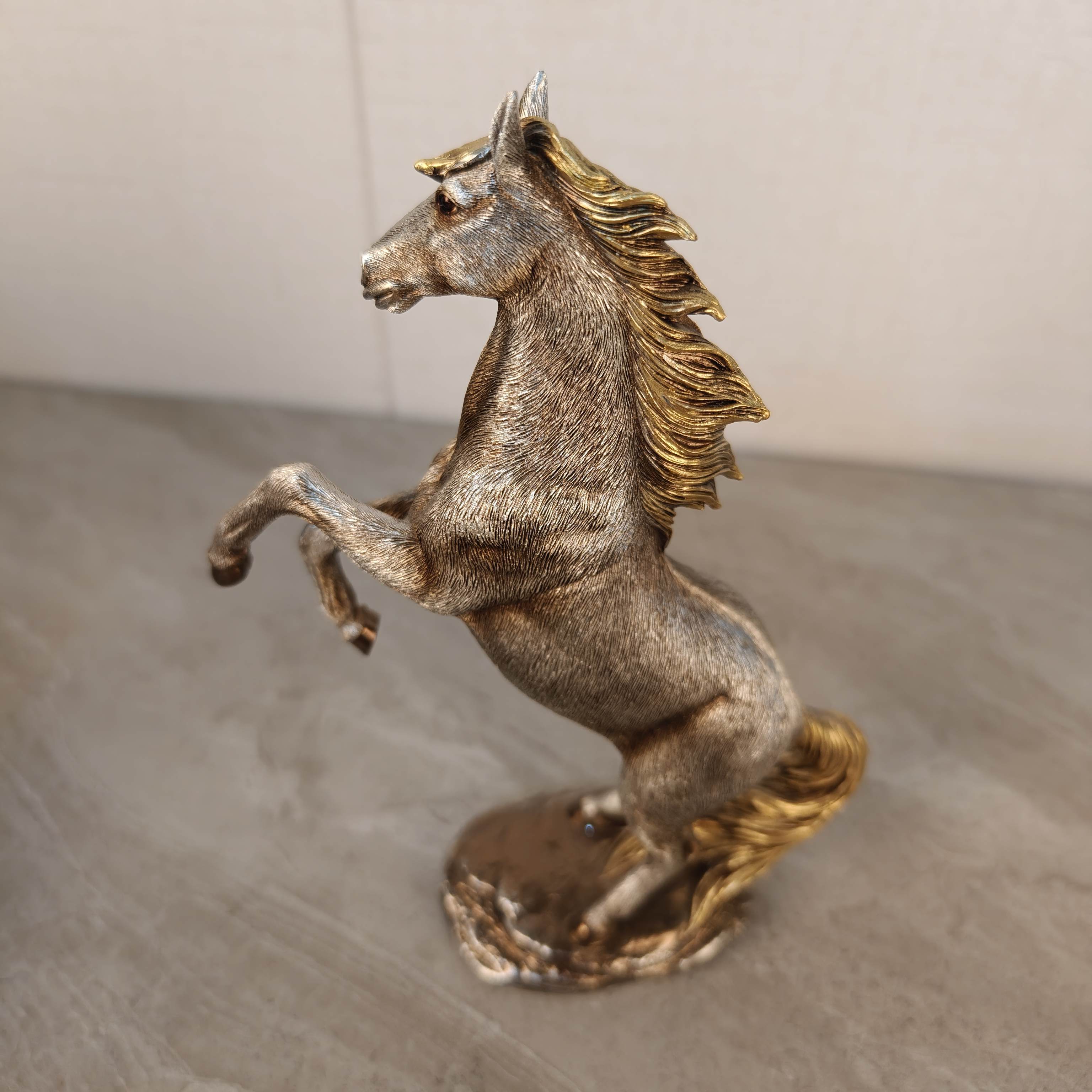 Tnessential Elegant Soaring Stallion Statue 3D Decor