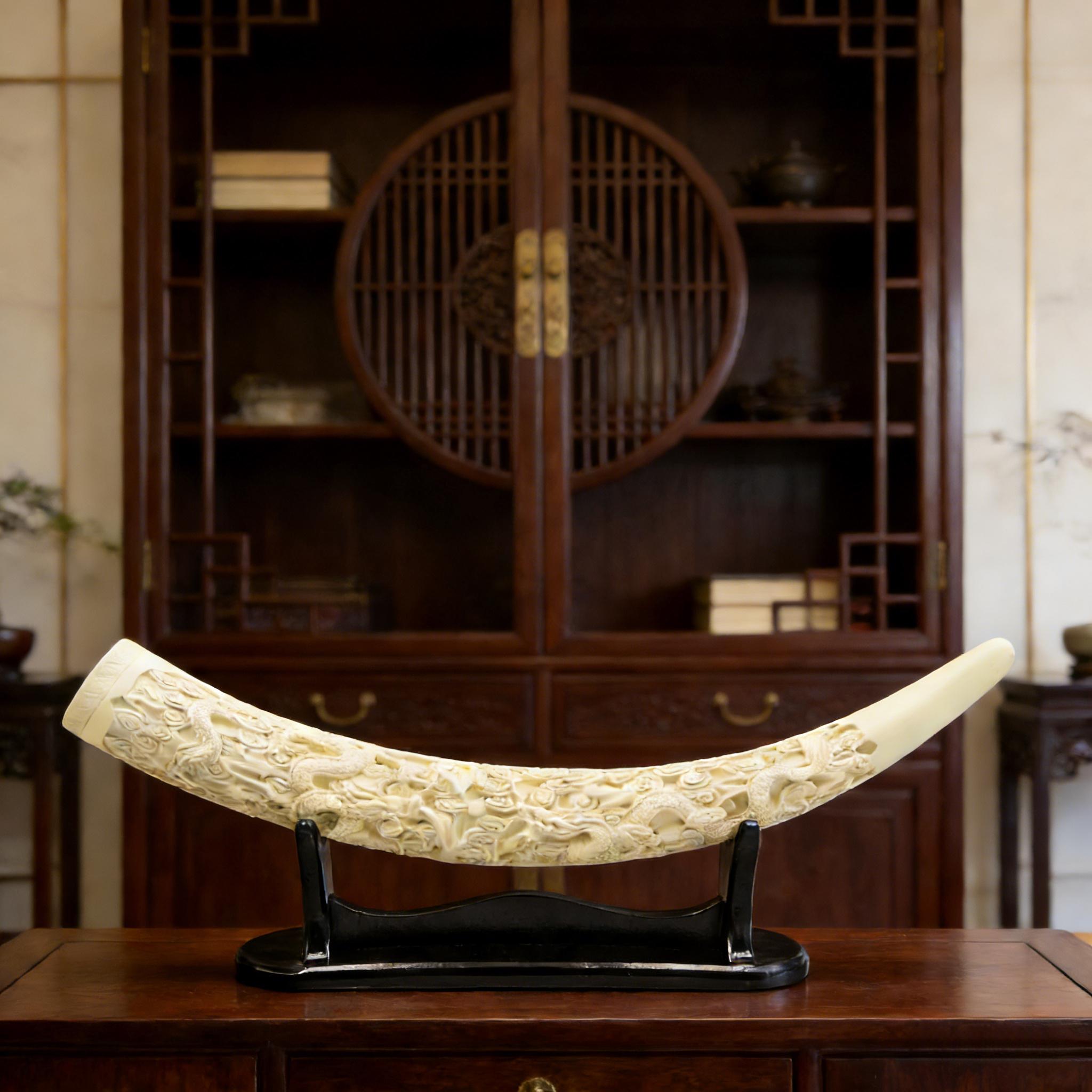 Tnessential Elephant Tusk-shaped Resin Craft Ation \u002f High-end 3D Decor