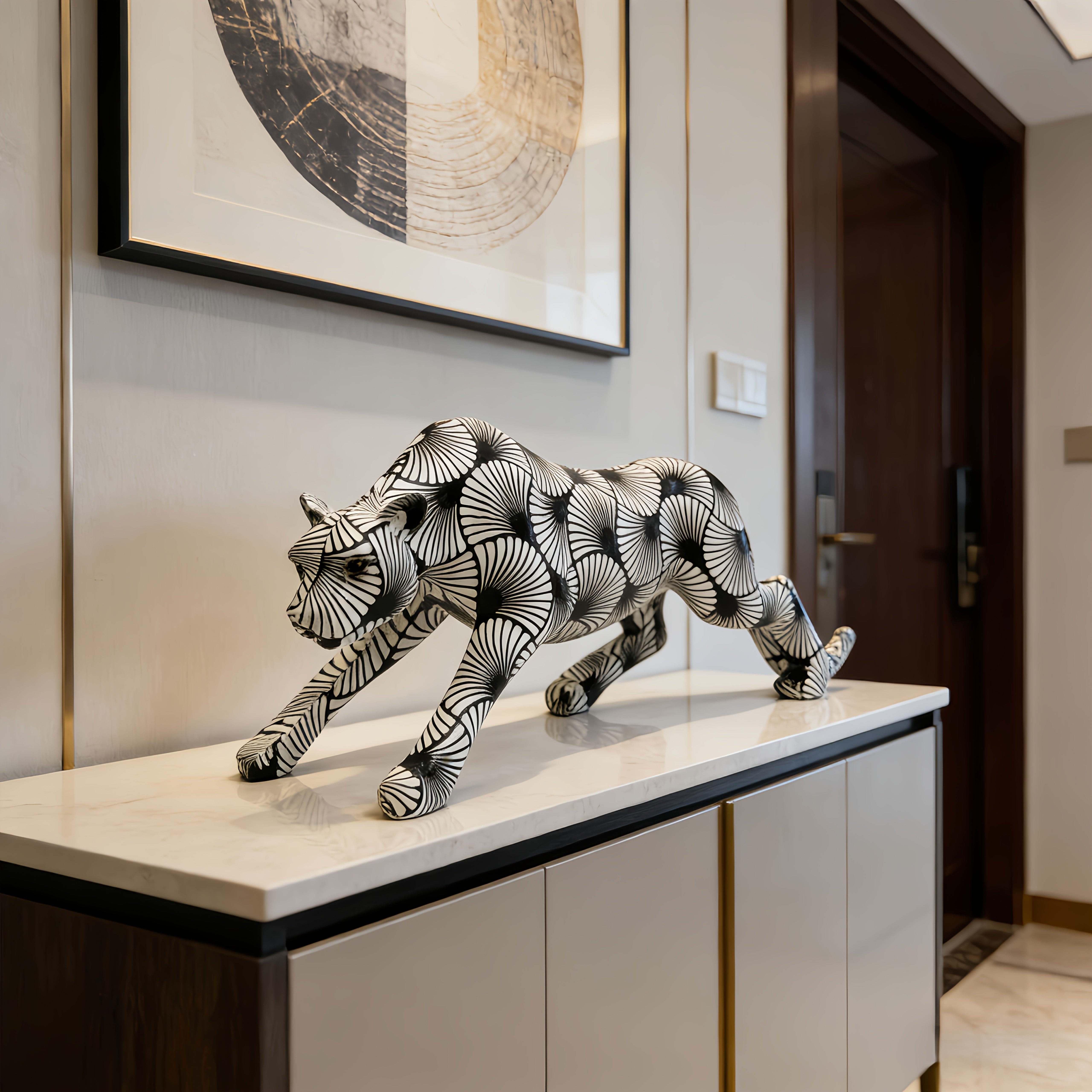 Tnessential Collectible Statue 3D Decor