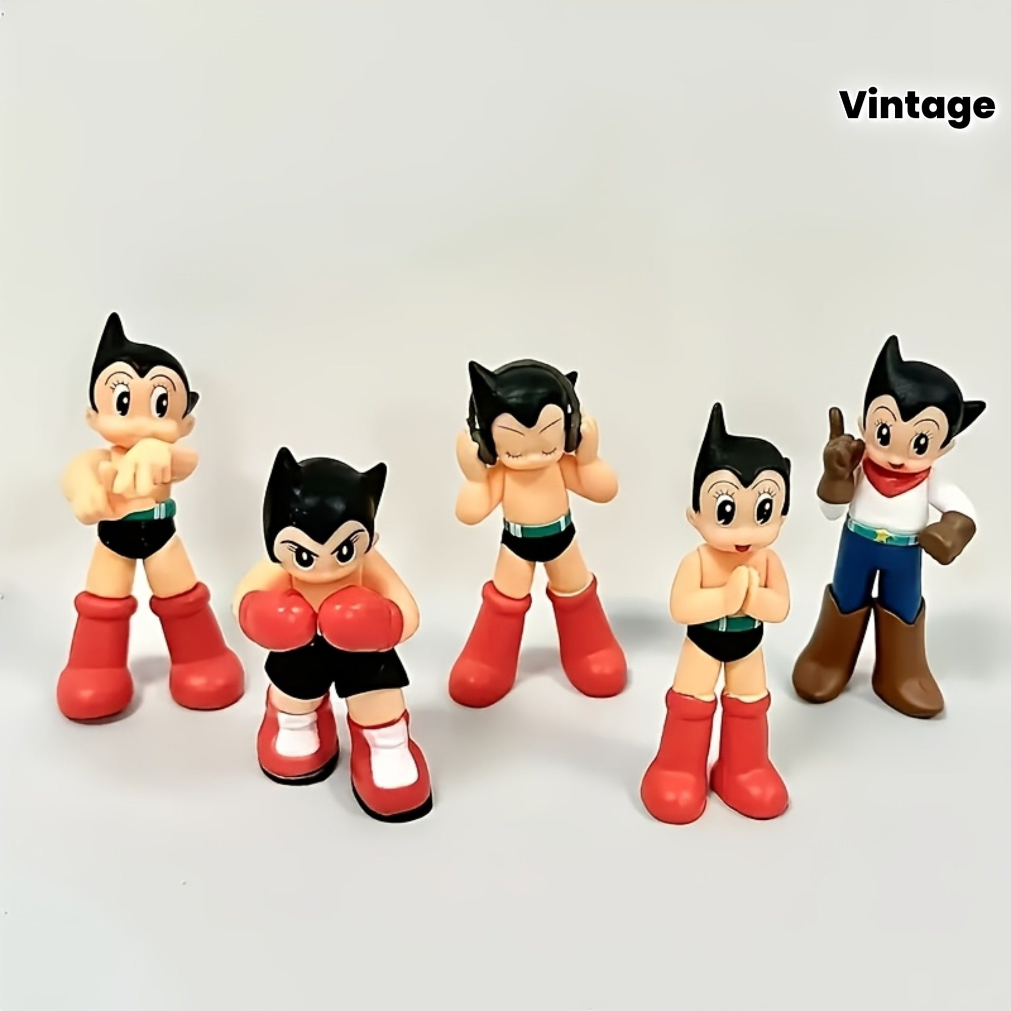 Tnessential Random 1pc Retro Anime Figure 3D Decor