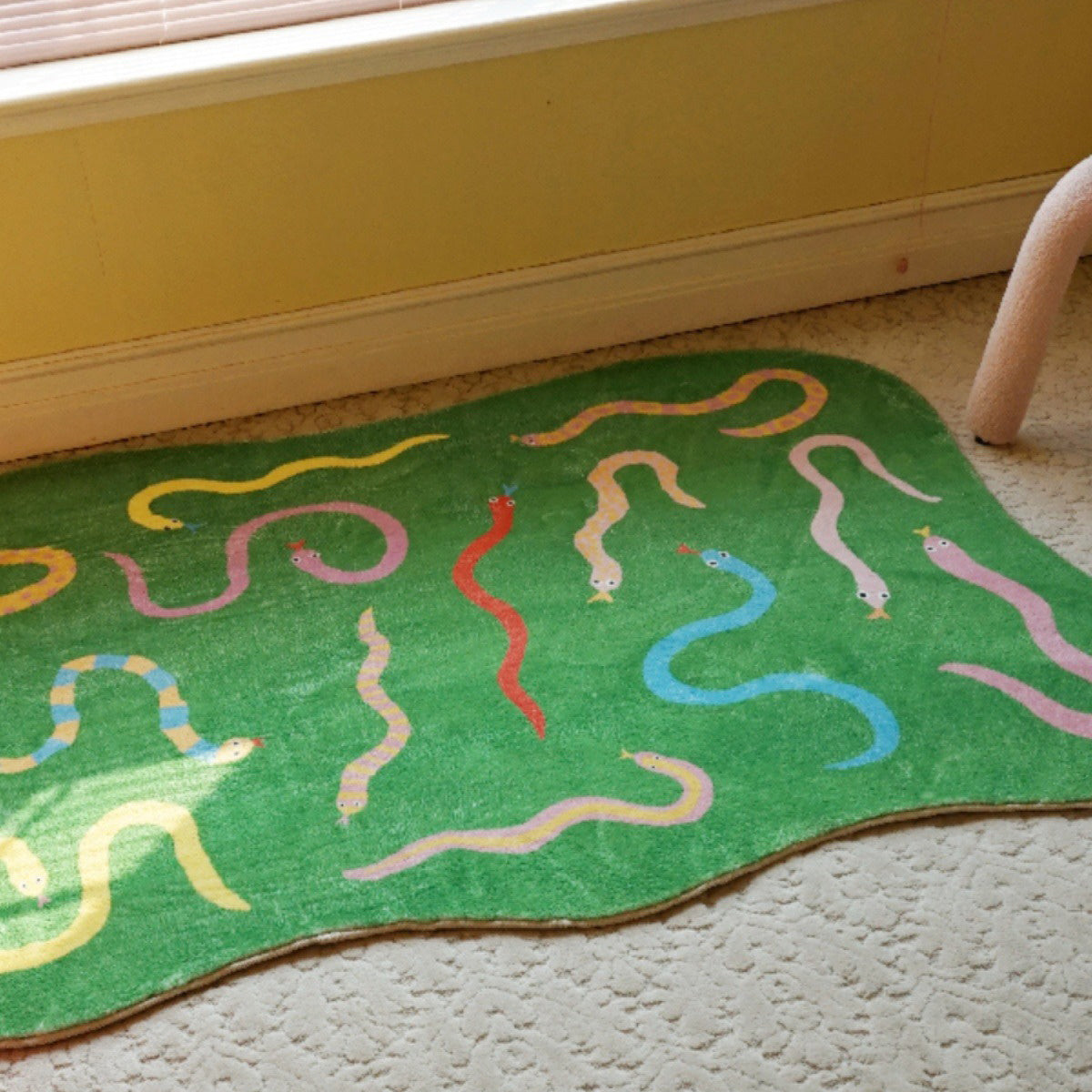 GREEN SNAKE RUG view 7