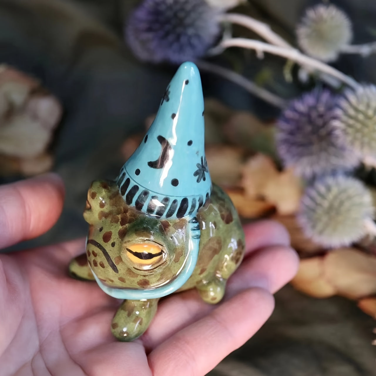 Tnessential Charming Resin Frog Figurines 3D Decor