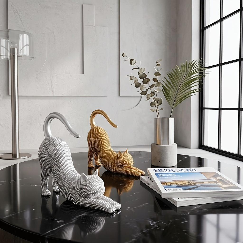 Tnessential Modern Charm Beaded Cat Statue 3D Decor
