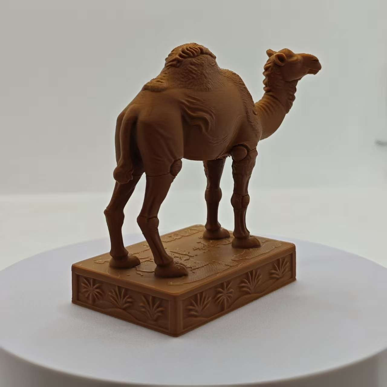 Tnessential Printed Desert Camel Statue 3D Decor