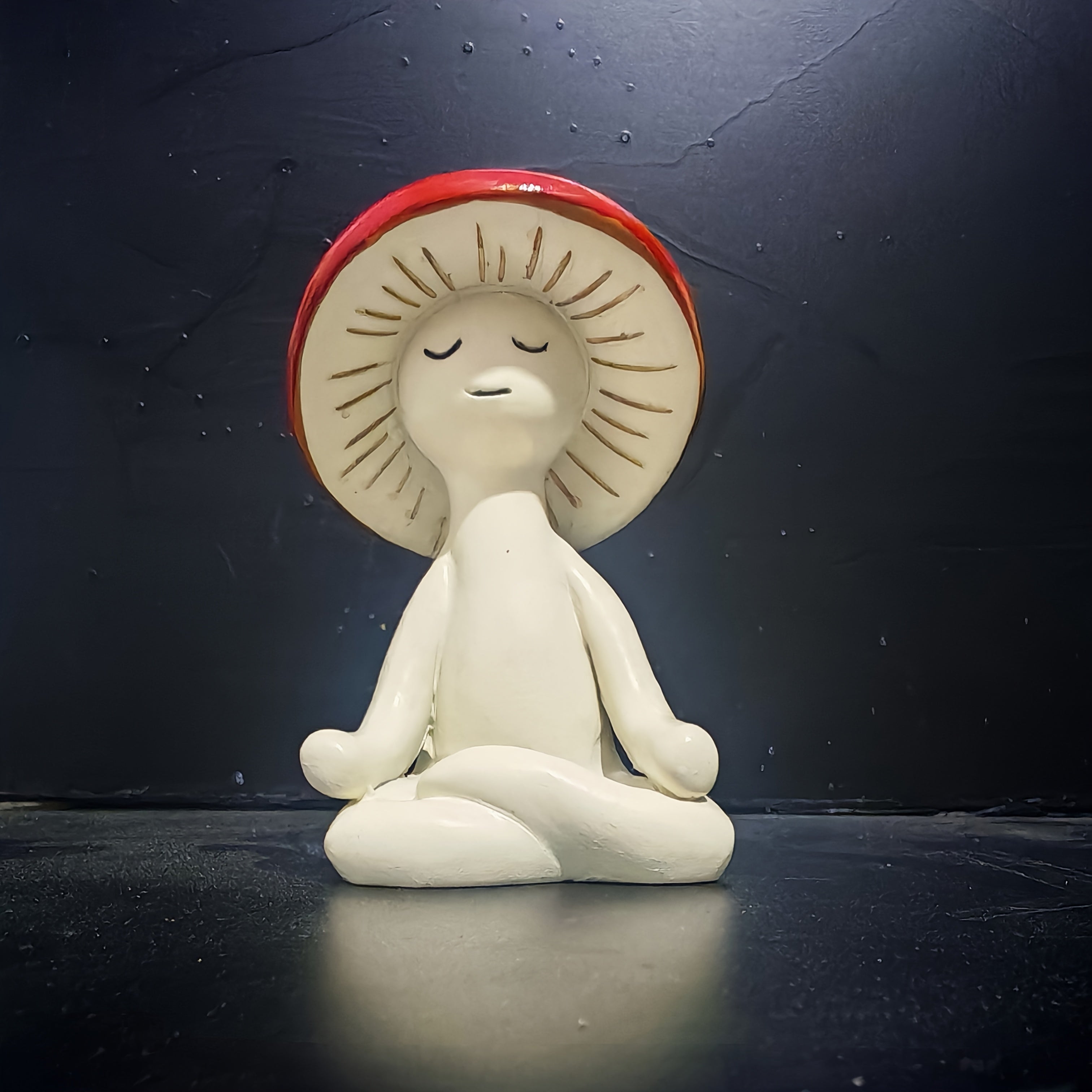 Tnessential Collectible Figurines Anime-themed Meditation Mushroom 3D Decor