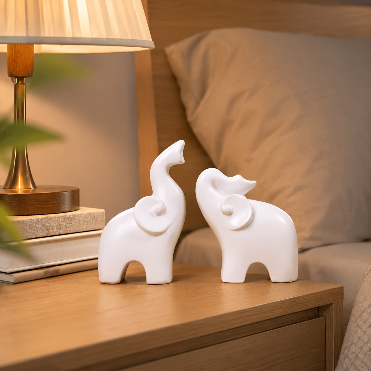 Tnessential Little White Elephant Modern Minimalist Resin Decorative 3D Decor