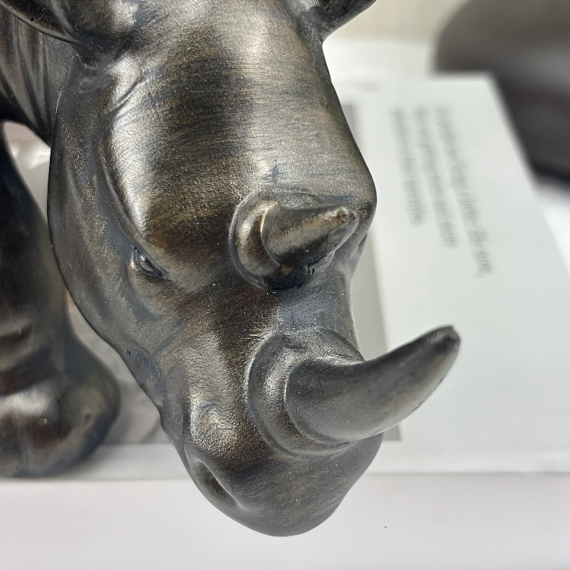 Tnessential Rustic Farmhouse Style Rhino Statue 3D Decor