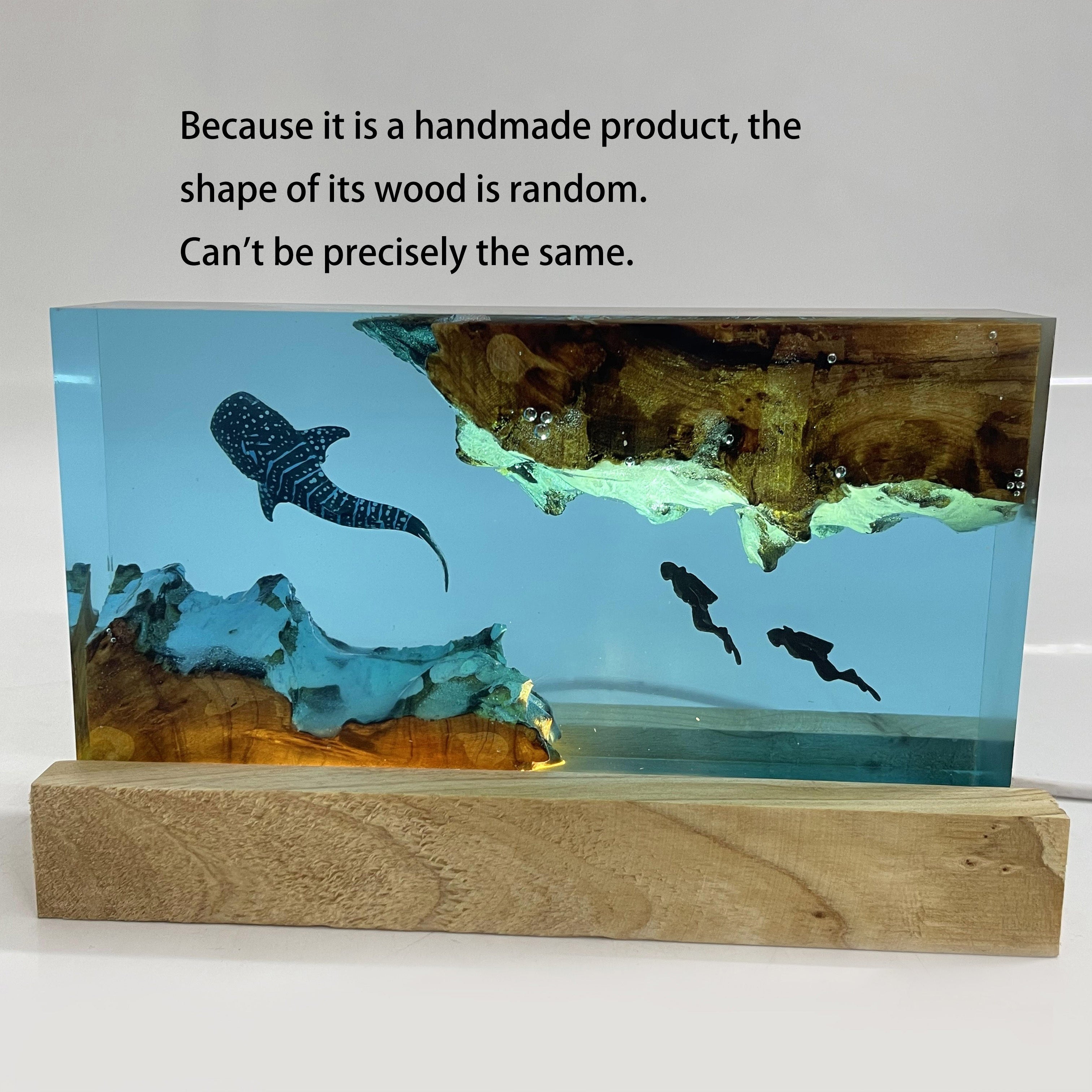 Tnessential Whale Resin Lamp 3D Decor