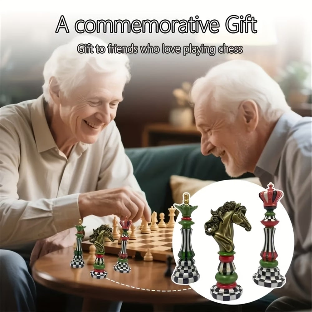 Tnessential Set of 3 Elegant Resin Chess Piece Sculptures 3D Decor