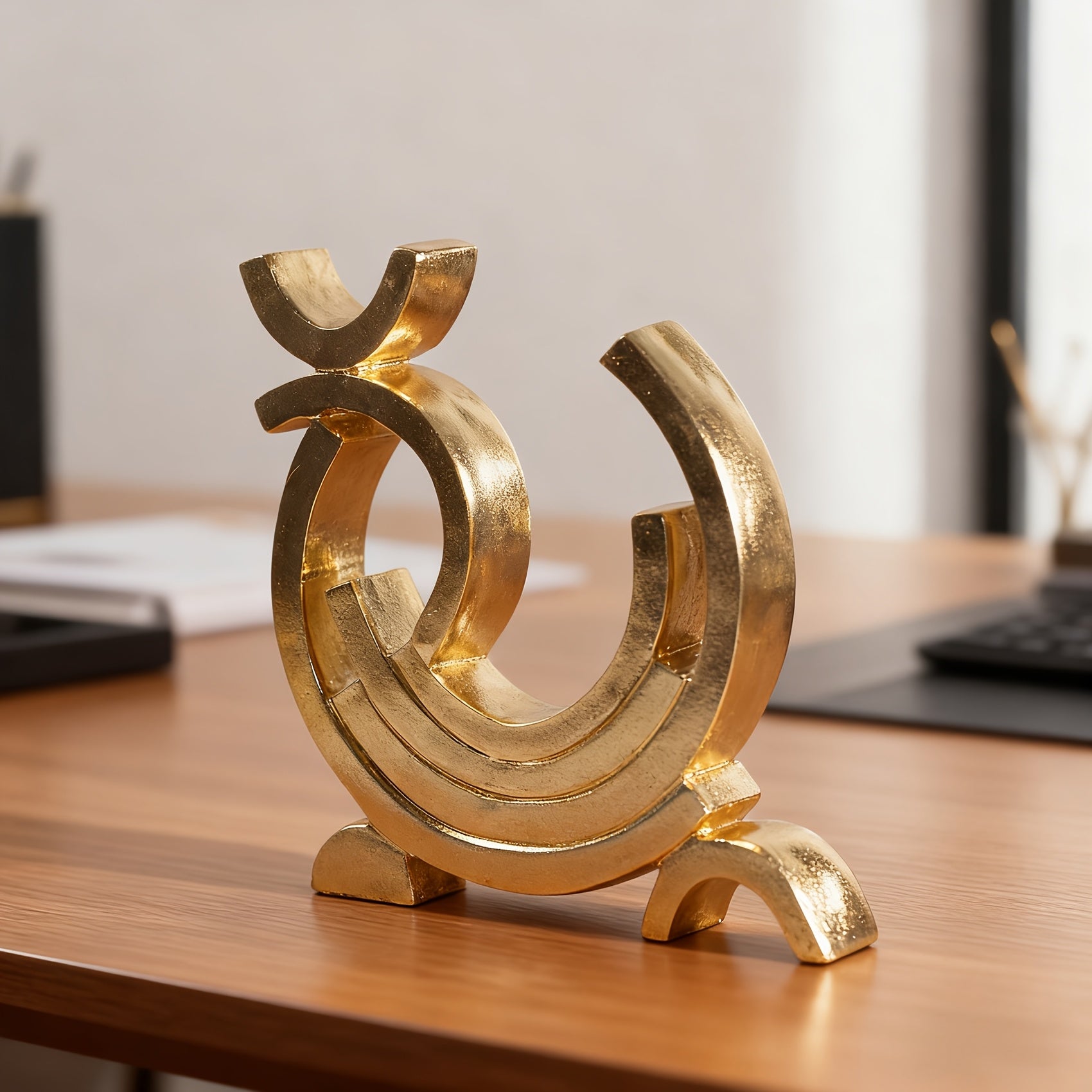 Tnessential Golden Abstract Statue 3D Decor