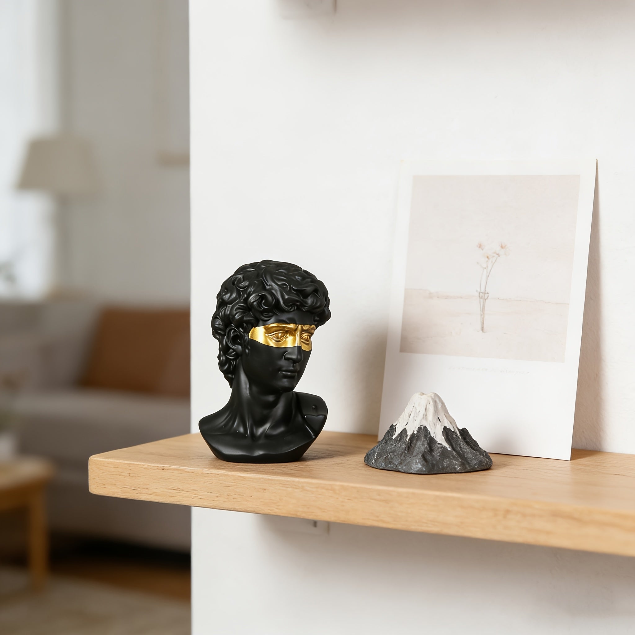 Tnessential Elegant Nordic-style David Sculpture with Golden Accents 3D Decor