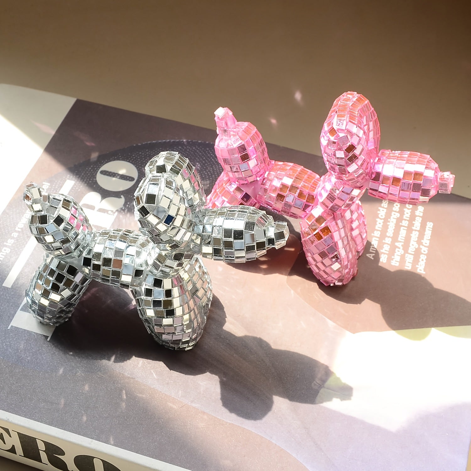 Tnessential Beautiful Ceramic Glass Balloon Dog Figurines 3D Decor