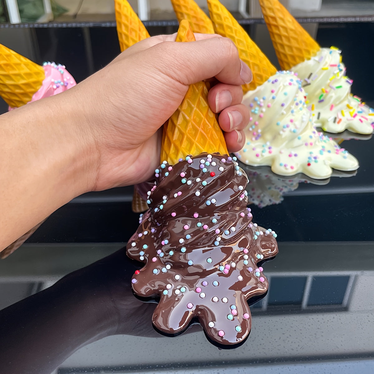 Tnessential Melting Ice Cream Sculpture 3D Decor