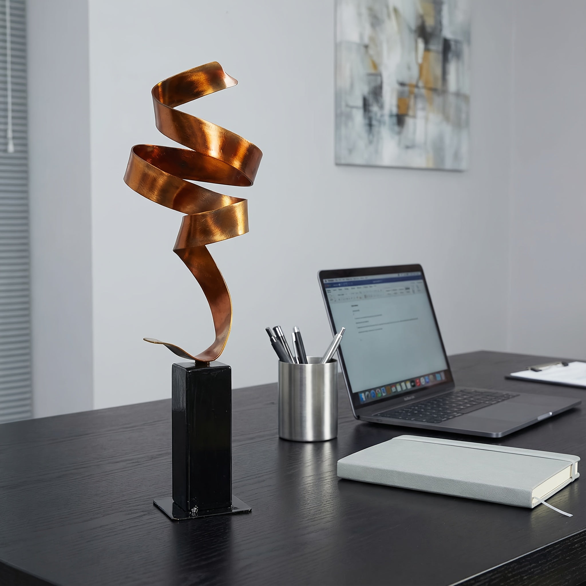 Tnessential Creative Spiral Metal Collectible Figurines 3D Decor