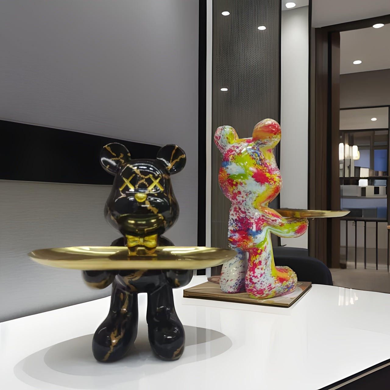 Tnessential Modern Bear-shaped Resin Tray 3D Decor