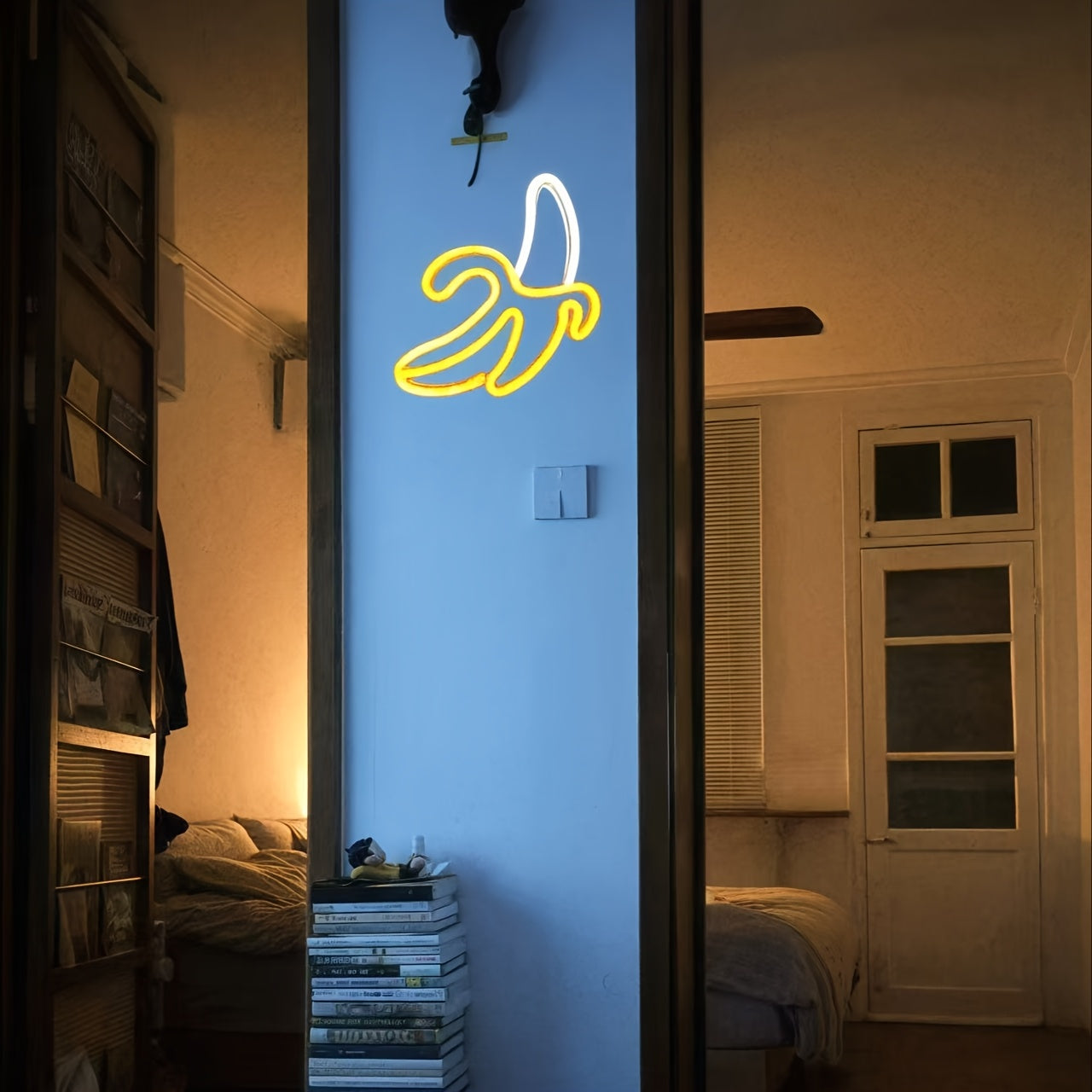 Tnessential Yellow Banana-shaped Neon Light 3D Decor