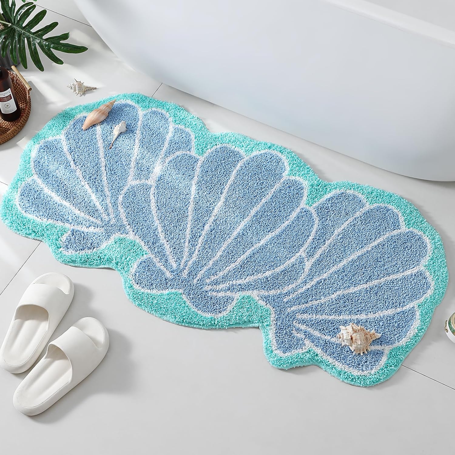 BLUE SHELL RUG